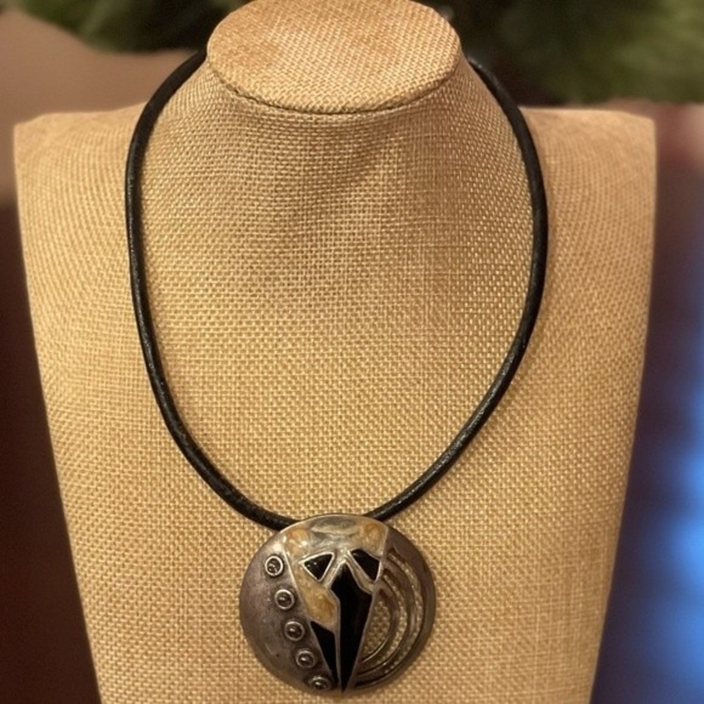 Vintage Chico's Signed Black Leather Pendant Statement Necklace # 259 - Picture 2 of 6